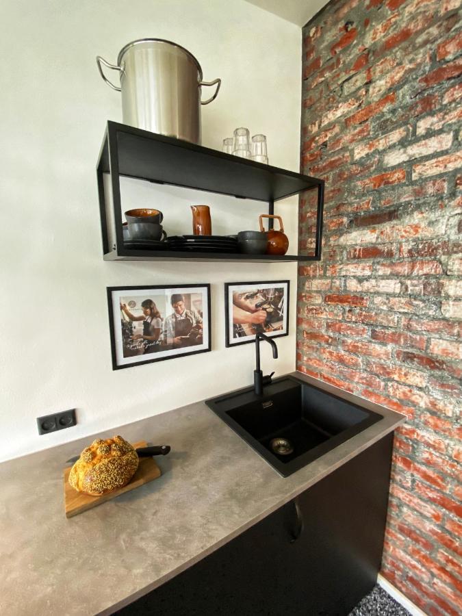 Broncks Apartment 2 - Modern 2-Bedroom In The Heart Of Tórshavn Exterior foto