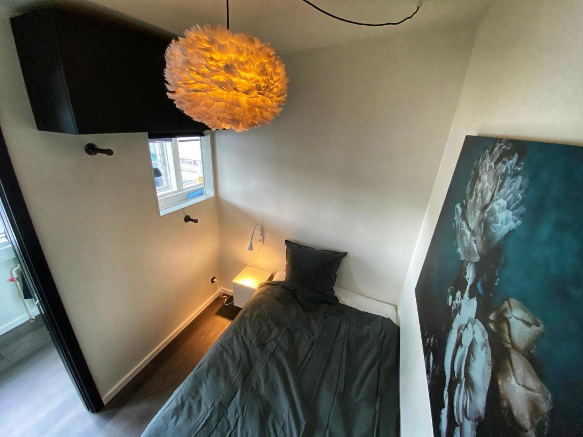 Broncks Apartment 2 - Modern 2-Bedroom In The Heart Of Tórshavn Exterior foto