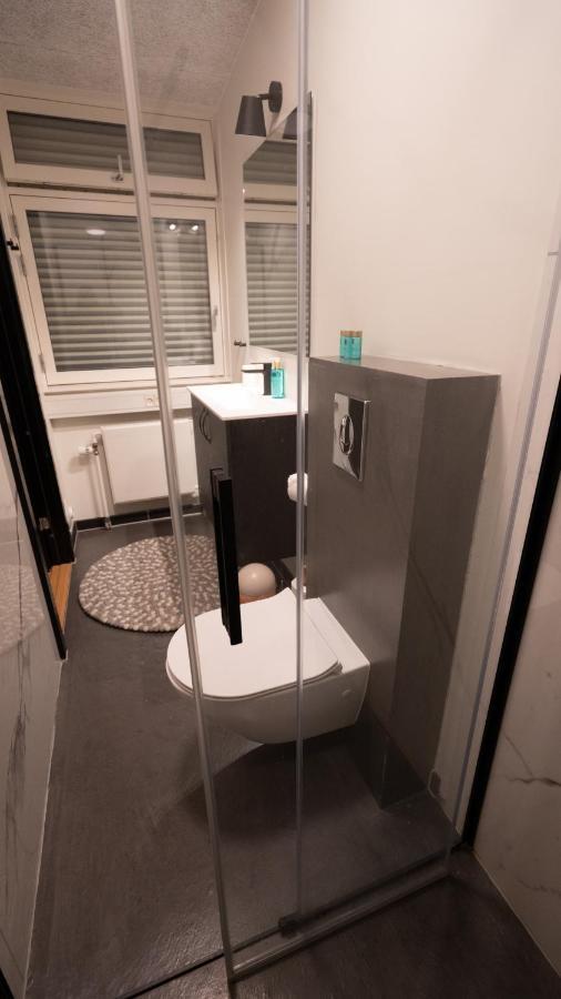 Broncks Apartment 2 - Modern 2-Bedroom In The Heart Of Tórshavn Exterior foto
